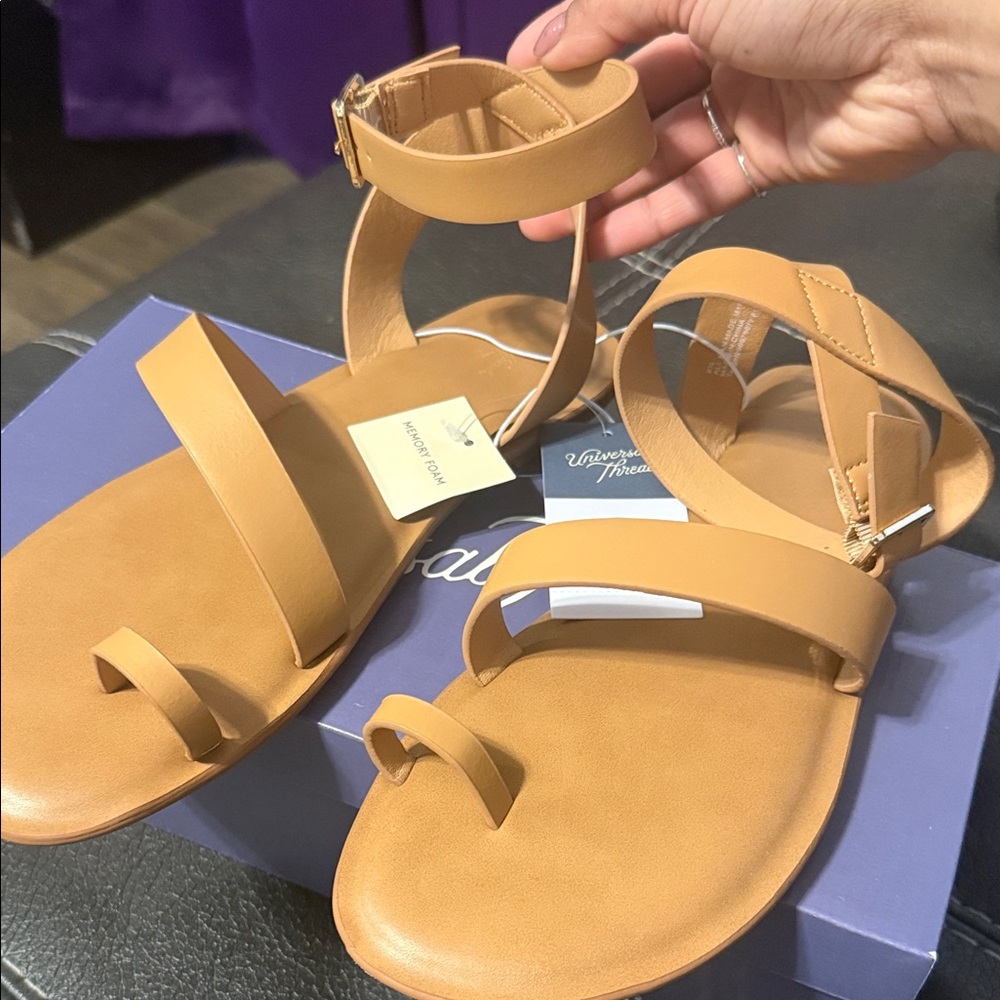 Universal Thread Camel Sandals - Picture 2 of 2